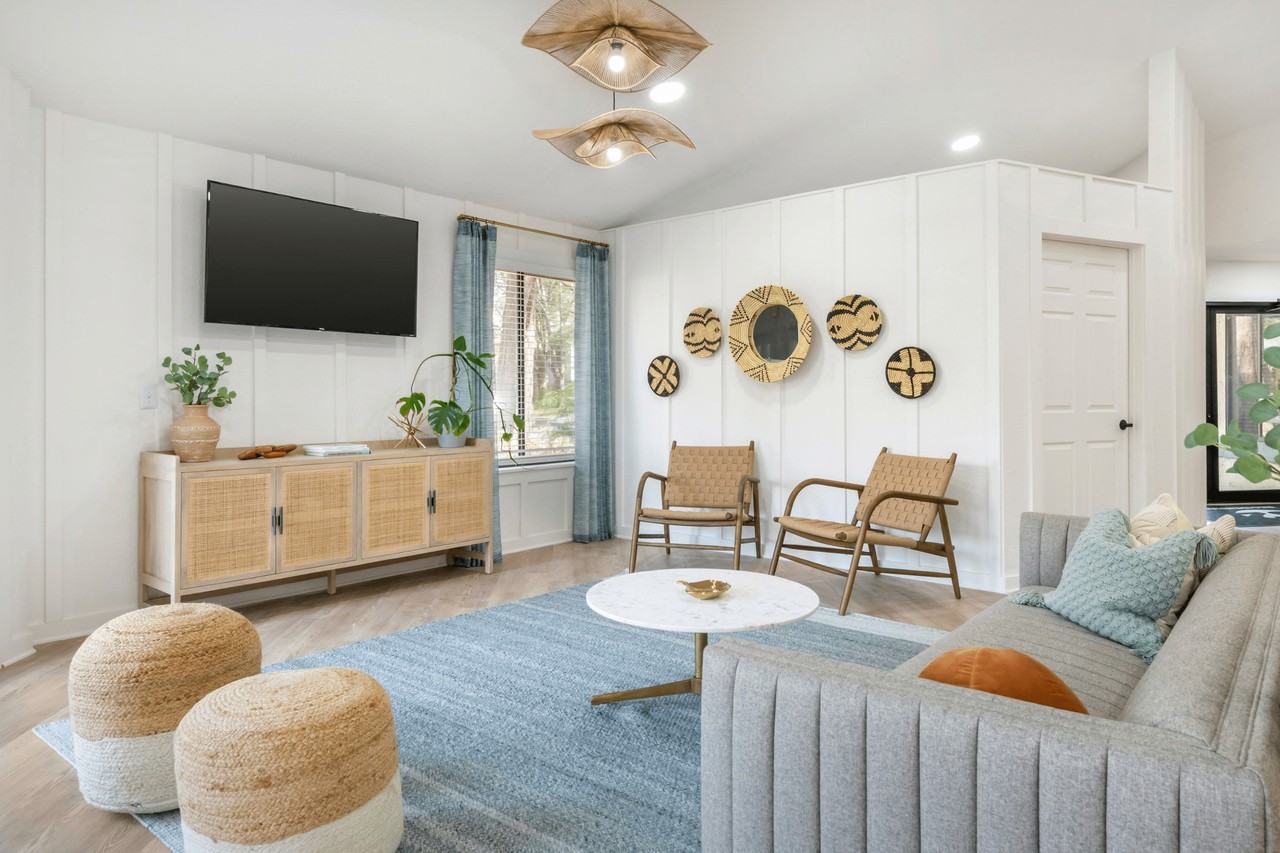 Vista Bay - Photo 2 of 26