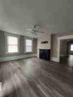 featured image of 401 N Mulberry St #A