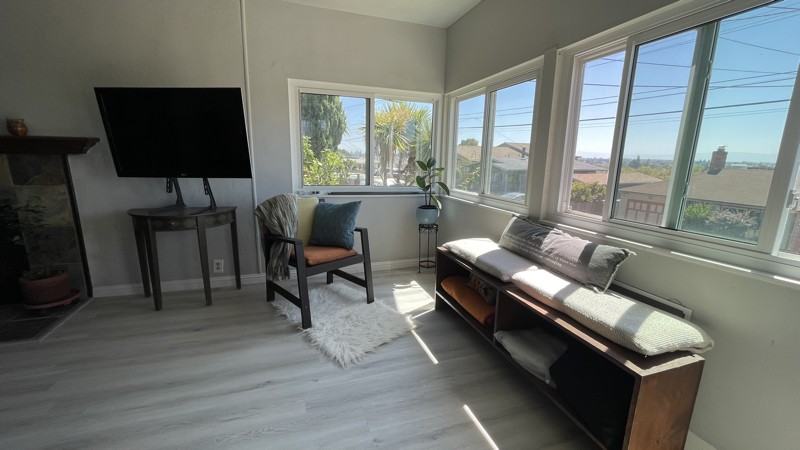 9630 Thermal St - Photo 3 of 9