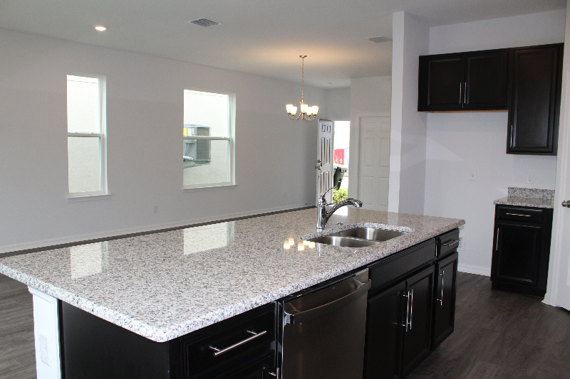 189 Aberdeen St - Photo 3 of 30