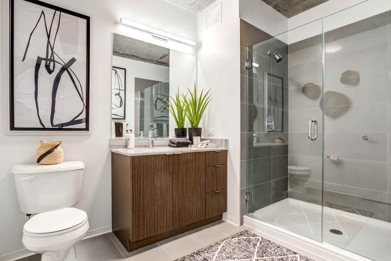 2111 South Wabash Avenue - Photo 2 of 4