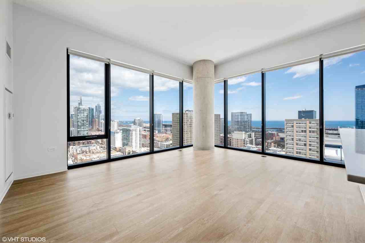 2111 South Wabash Avenue - Photo 3 of 4