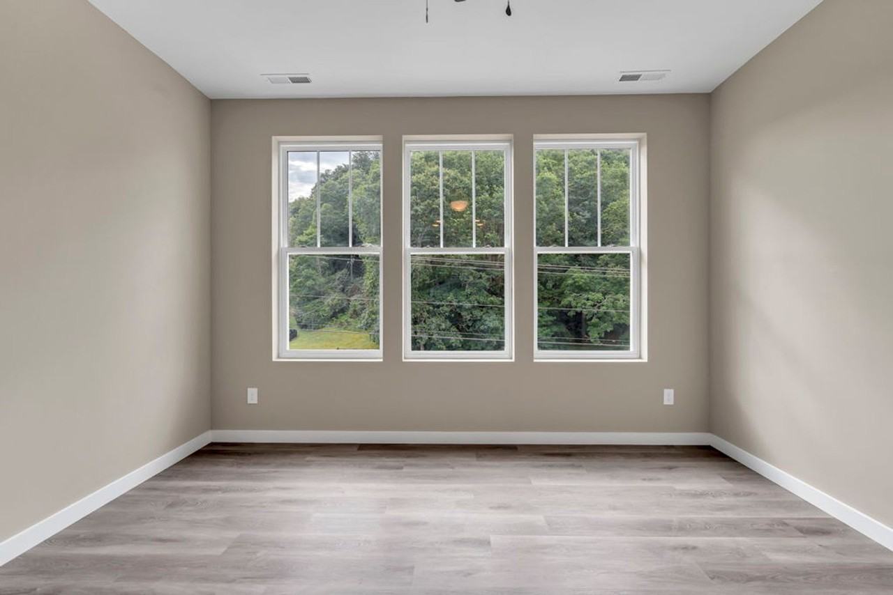 Willa Mountain Apartments - Photo 6 of 12