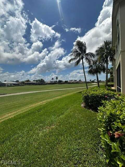 9240 Bayberry Bnd Apt 103 #103 - Photo 6 of 30