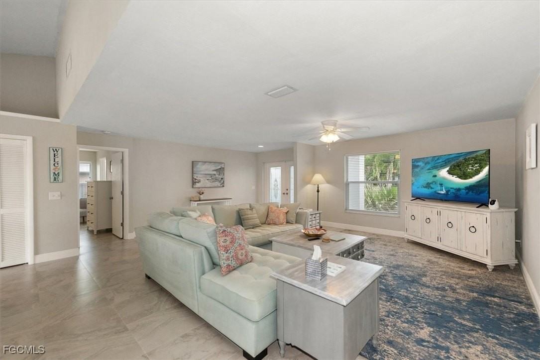 3418 Southeast 19th Avenue - Photo 6 of 27