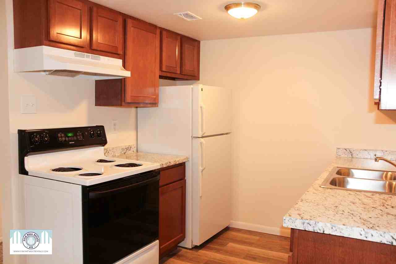 Hidden Village Square Apartments - Photo 4 of 13