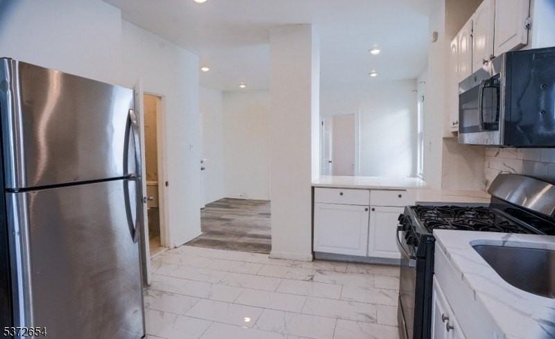 13 Stevens Ave #2 - Photo 2 of 12