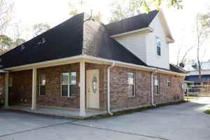 featured image of 194 Davis St #A
