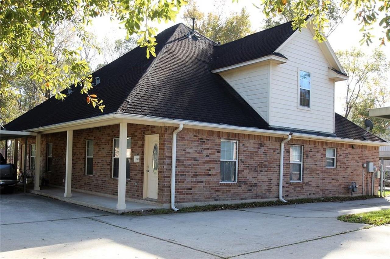 194 Davis St #A - Photo 2 of 16