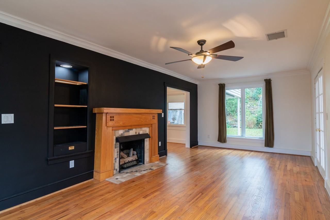1708 Richards St - Photo 4 of 34