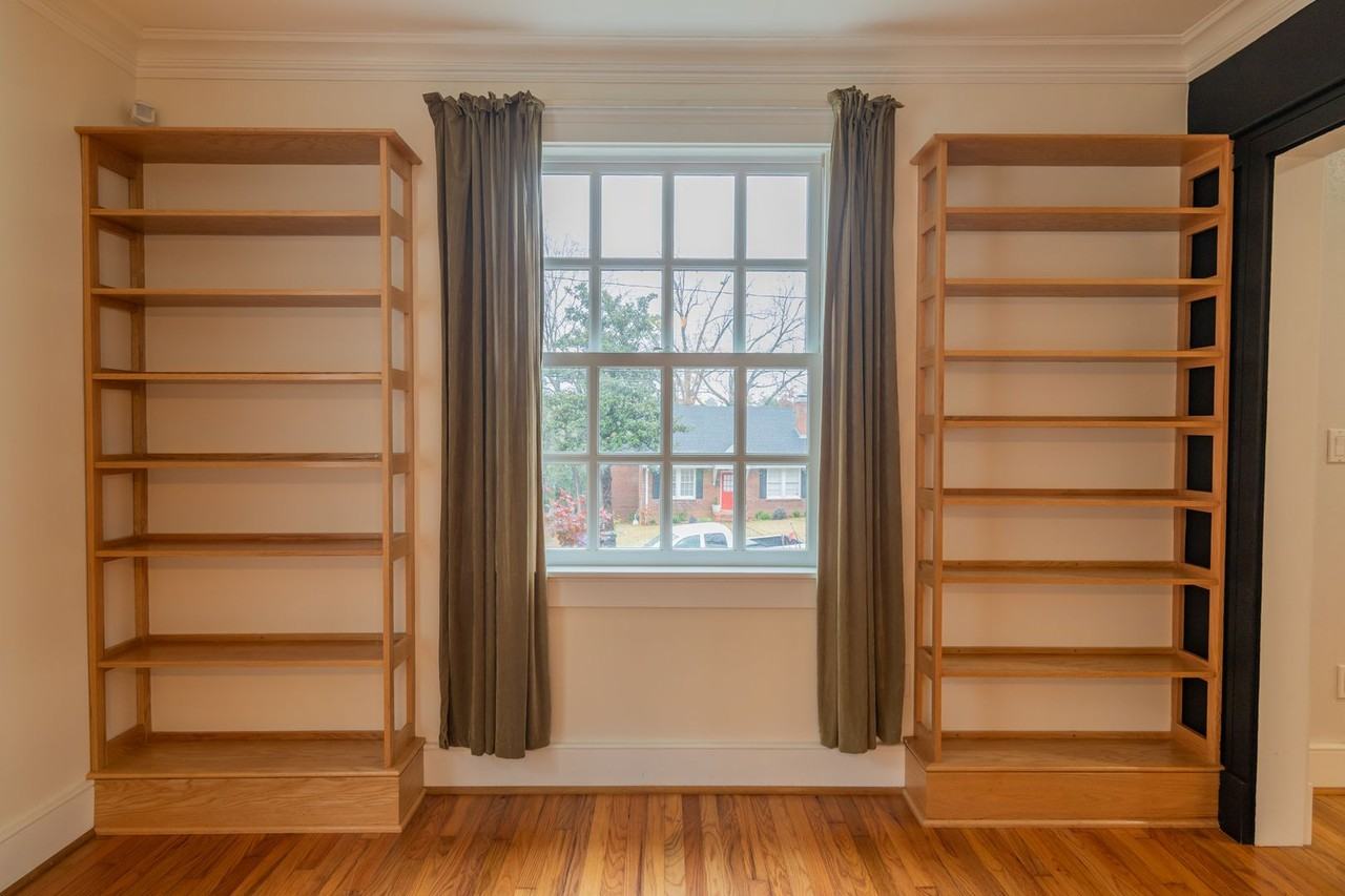 1708 Richards St - Photo 6 of 34