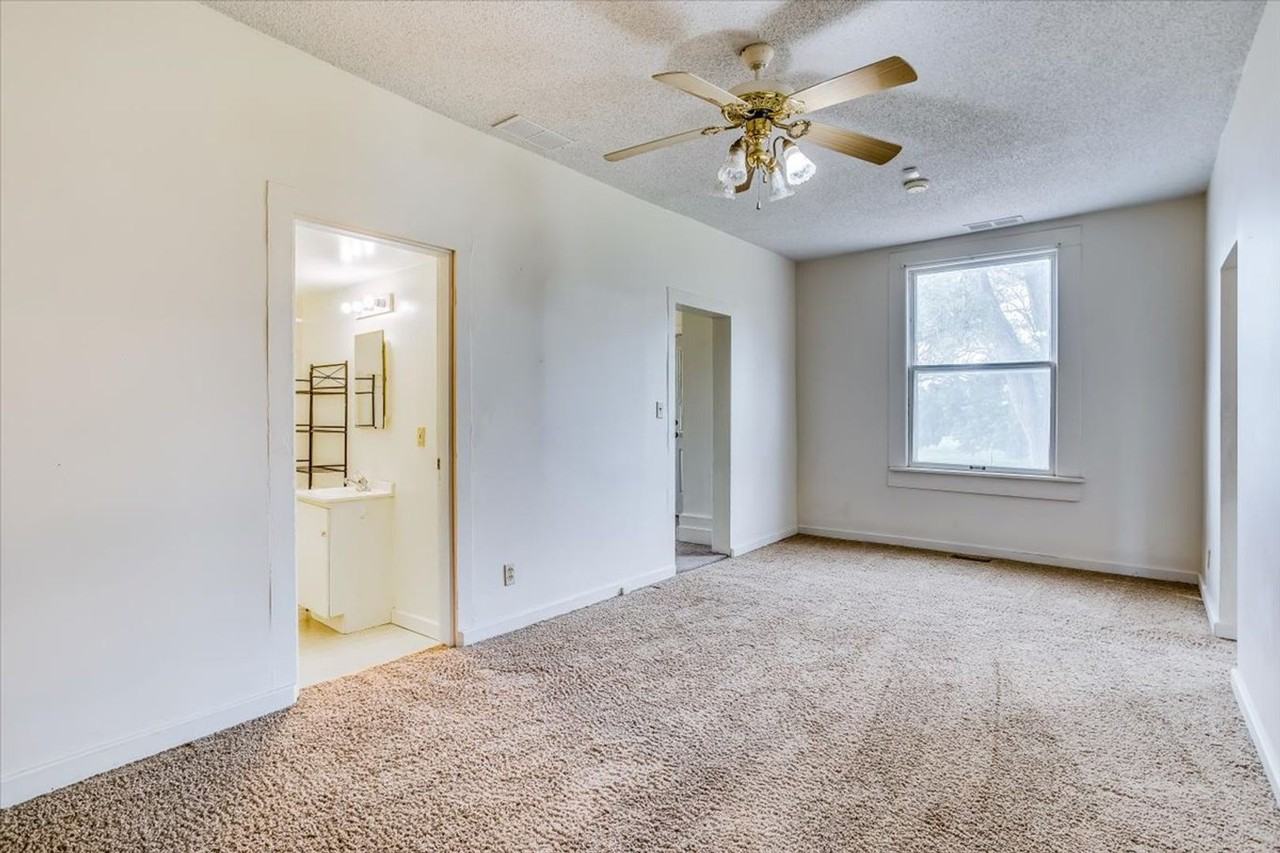 8733 W 73rd St N - Photo 4 of 11
