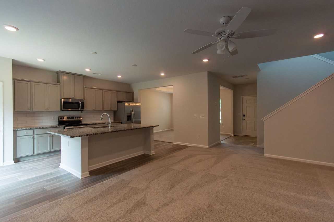 57 White Pine Way - Photo 4 of 33