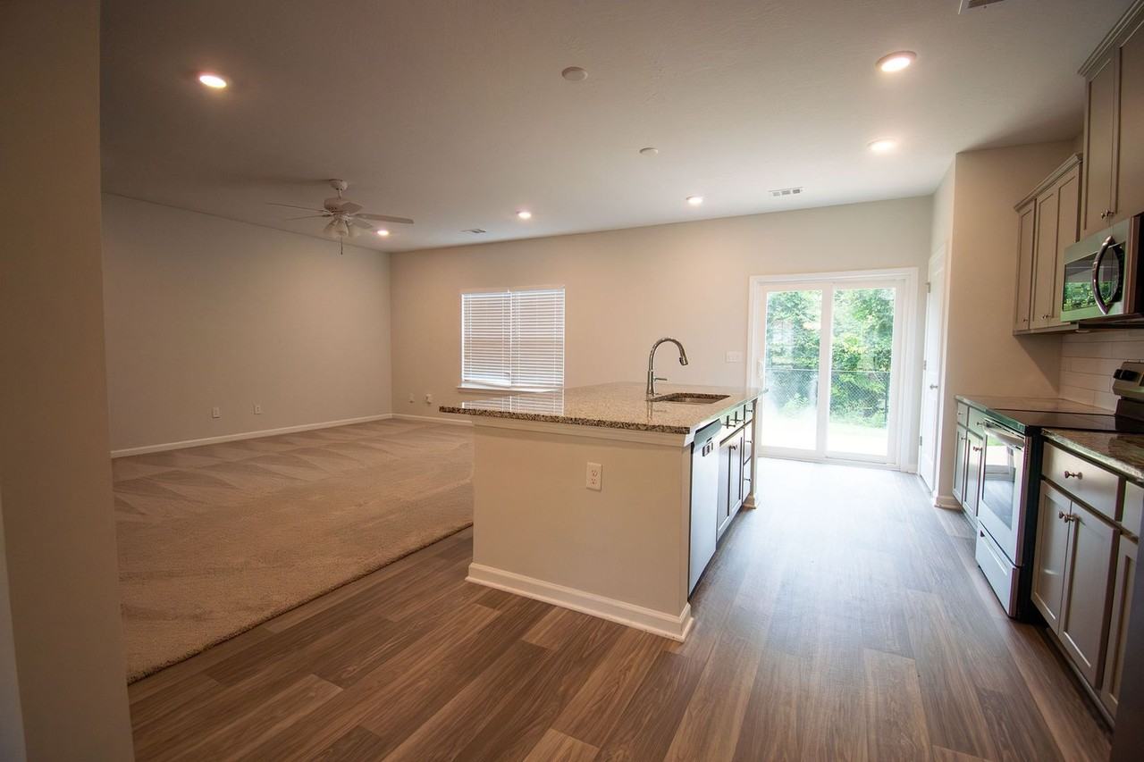 57 White Pine Way - Photo 6 of 33