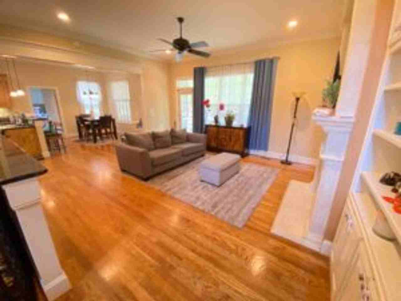 200 S Crescent Lake Way - Photo 2 of 16