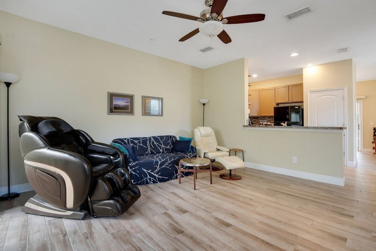 28 W Esther St #A - Photo 5 of 24