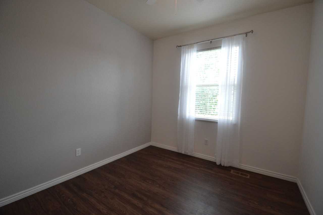 2721 Crooked Vine Ct - Photo 7 of 22