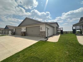 featured image of 3121 8th St Ne