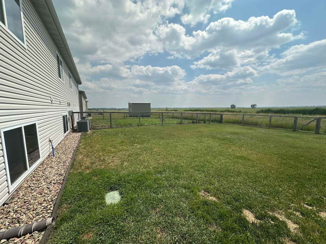 3121 8th St Ne - Photo 5 of 20