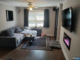 108A Hastings Ave - Photo 1 of 1
