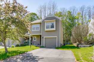 214 Walnut Ln - Photo 1 of 1