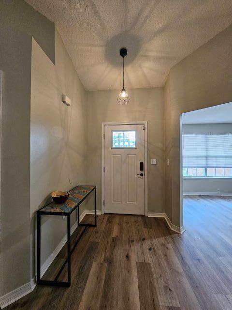 1305 Jefferyscot Ct - Photo 2 of 23