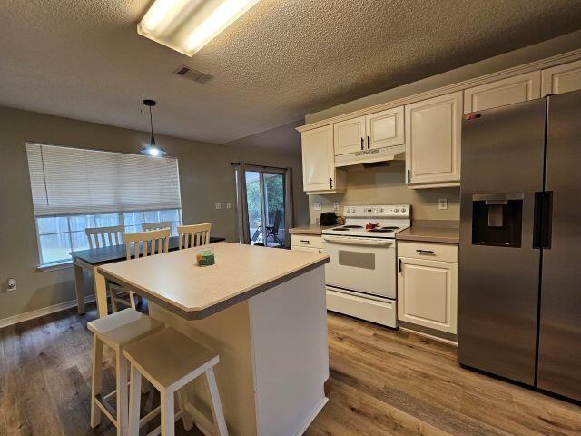 1305 Jefferyscot Ct - Photo 7 of 23