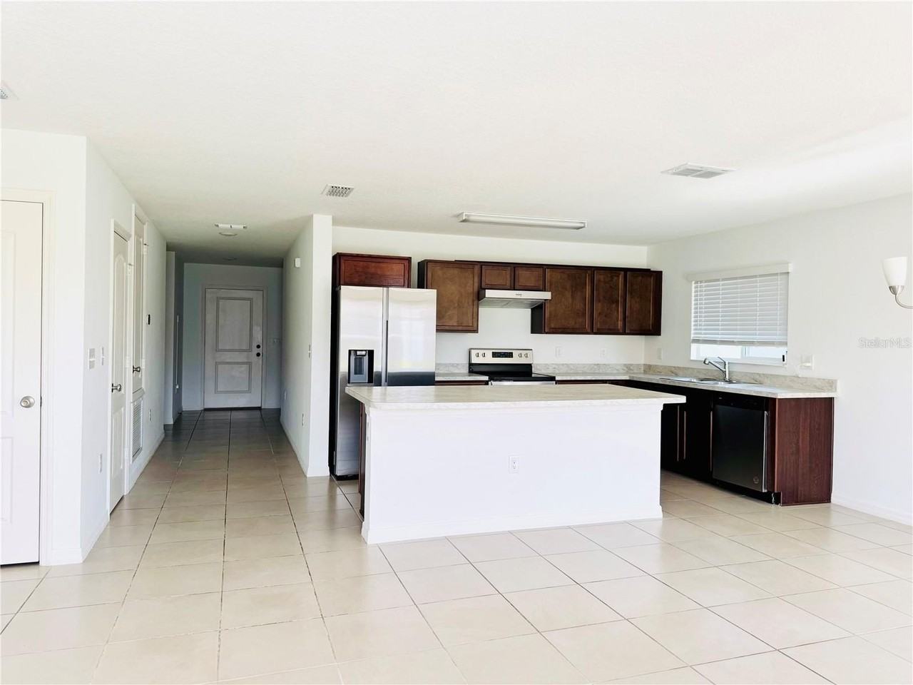 1516 Mattie Pointe Place - Photo 7 of 21