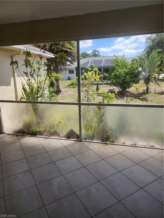 647 Dubarry Ave S - Photo 6 of 7