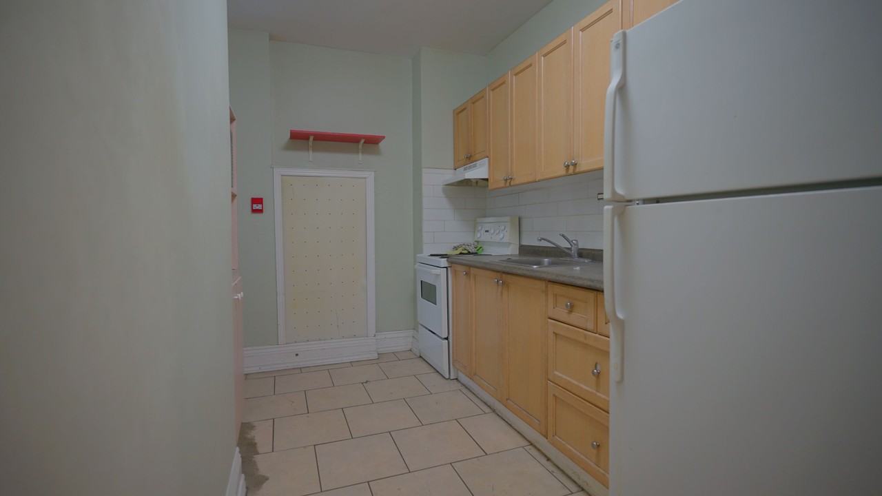 2 Linden St #4 - Photo 3 of 5