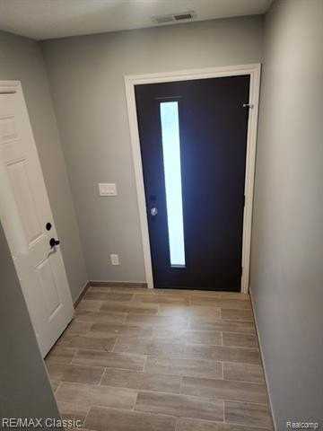 2503 N Campbell Rd - Photo 4 of 37