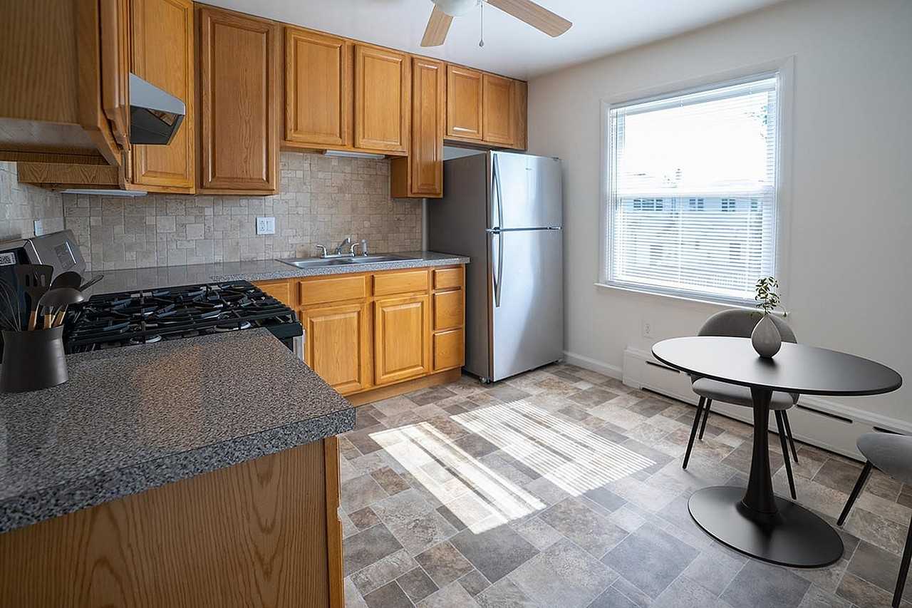 Larkwood Place - Photo 7 of 24