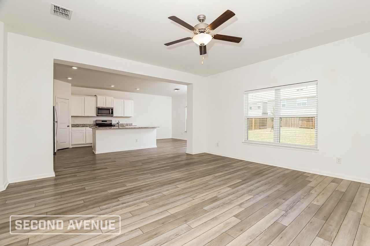 10911 Lafayette Loop - Photo 6 of 29