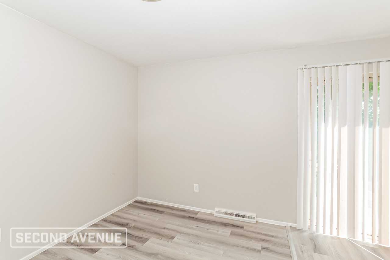6021 Waldway Ln - Photo 6 of 27