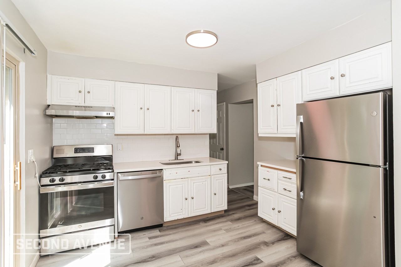 6021 Waldway Ln - Photo 7 of 27