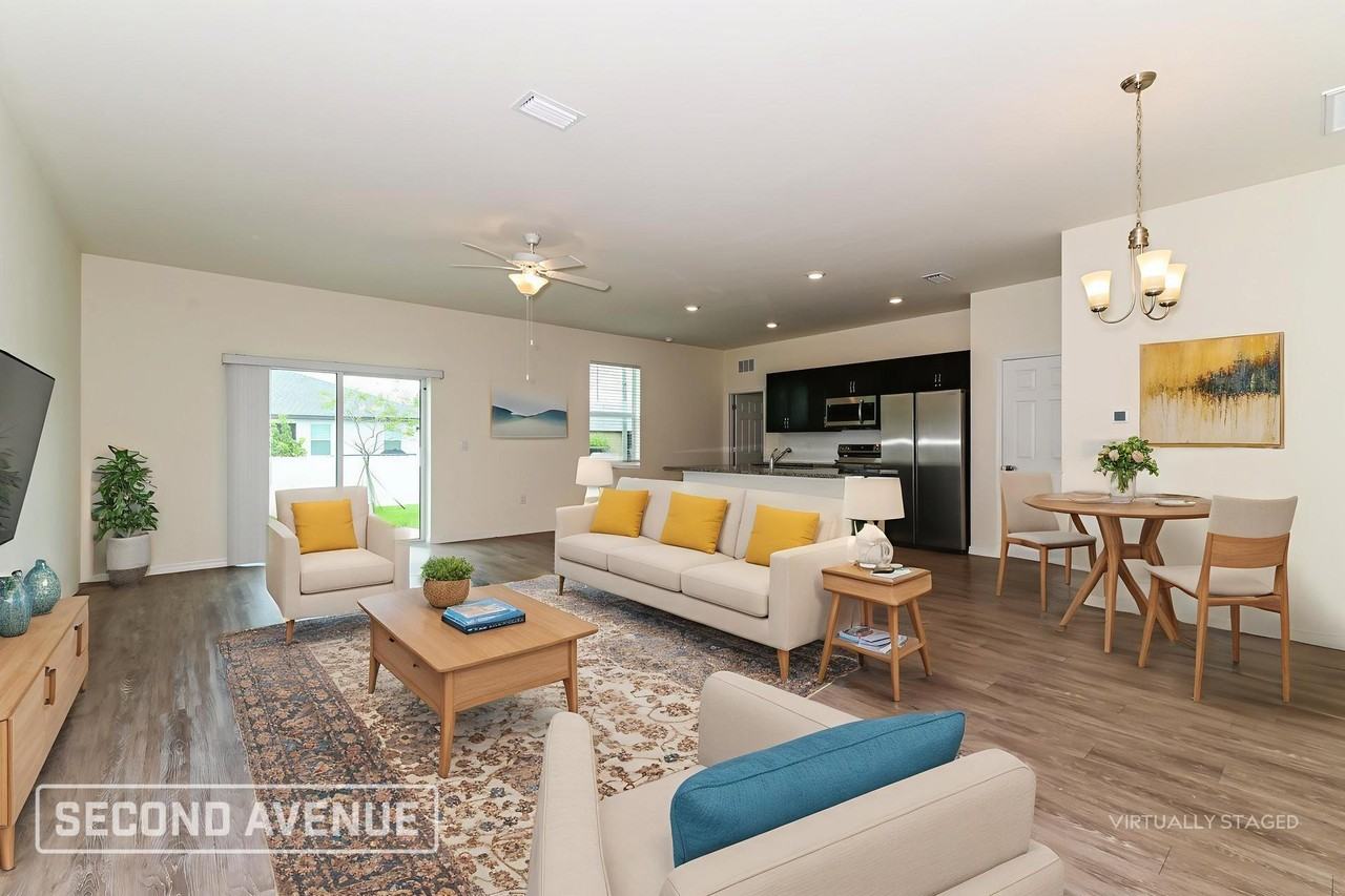 2728 Ne 6th Pl - Photo 2 of 28