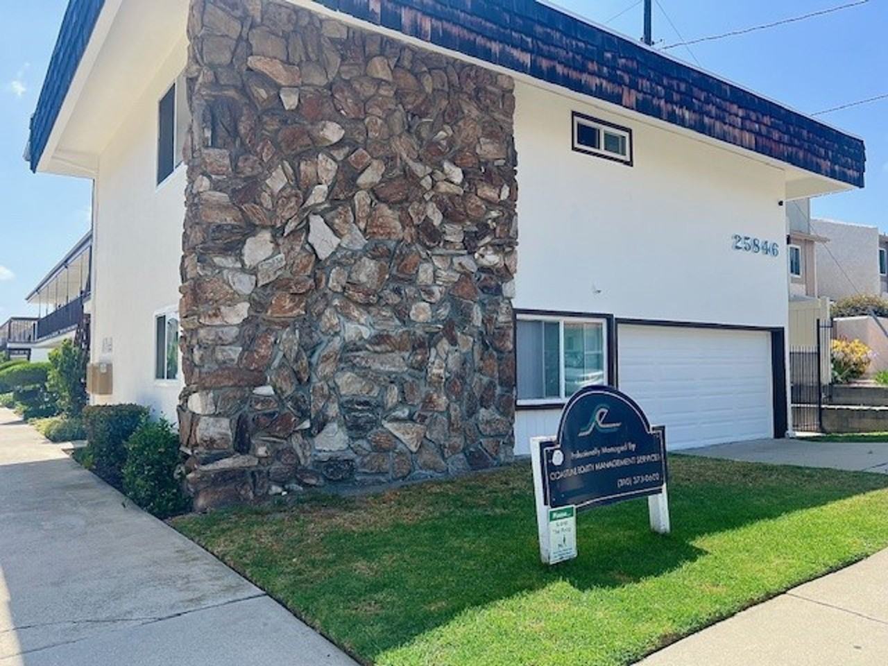 25846 Oak Street, Lomita - Photo 7 of 10