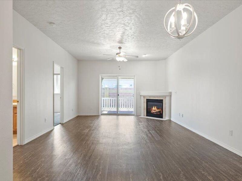 9604 Mia Ln - Photo 7 of 17