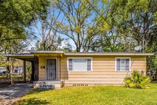 3041 Detroit Cir N - Photo 1 of 1