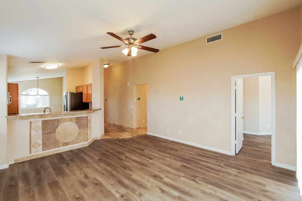 25670 W St Kateri Dr - Photo 5 of 16