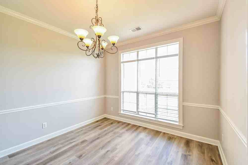 1275 Heritage Lake Dr - Photo 6 of 17