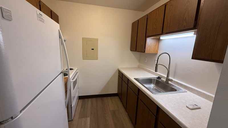 120 High St - Photo 2 of 24