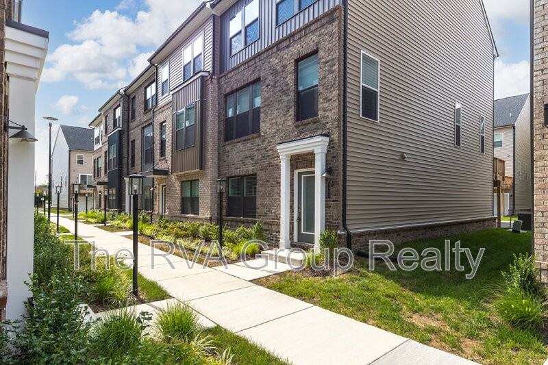 9951 Albright Knot Way - Photo 3 of 50