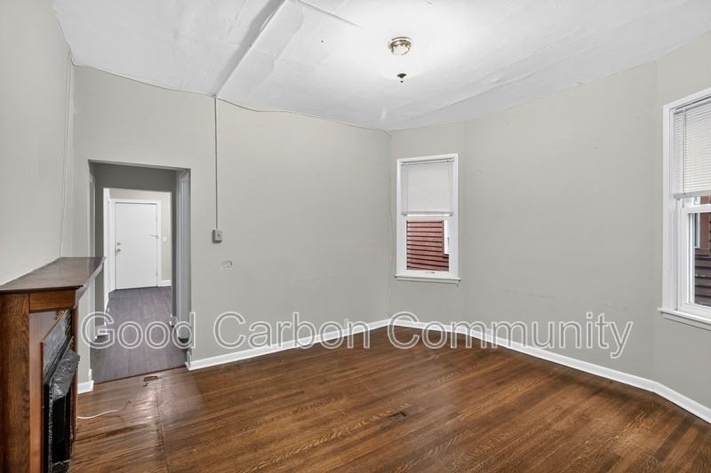 620 Auburn Ave #2 - Photo 7 of 16