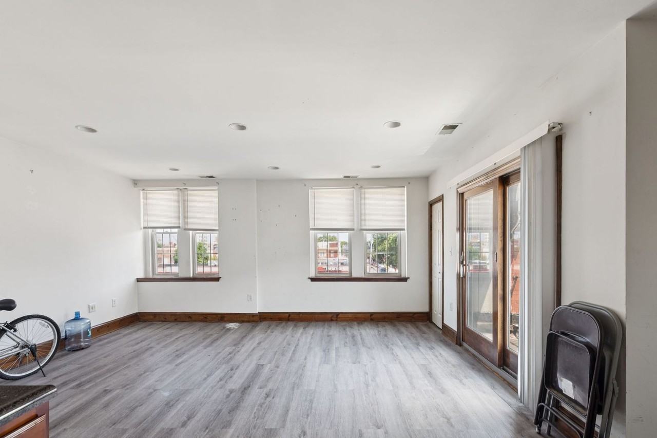 5100 WALNUT STREET LLC - Photo 6 of 28