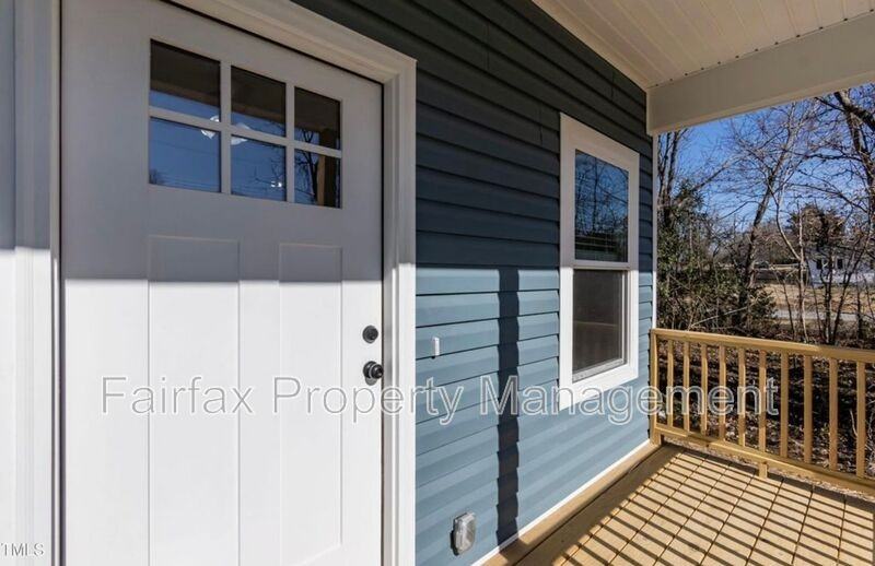343 Foster St - Photo 5 of 29