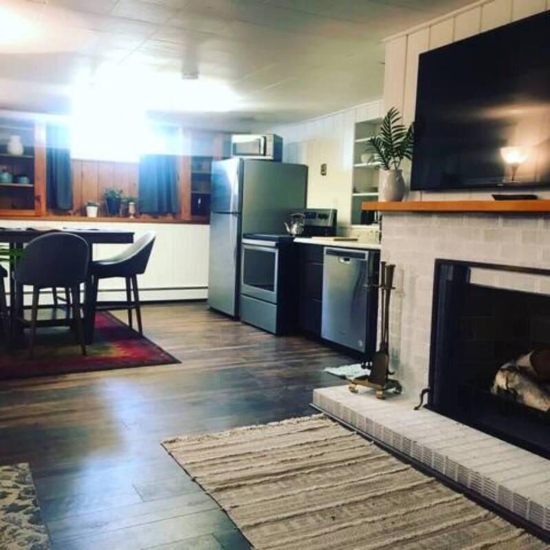 2571 Van Buren Ave - Photo 3 of 12