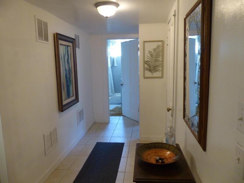 2571 Van Buren Ave - Photo 4 of 12