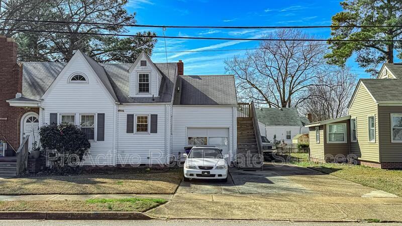 3811 Chatham Circle #1