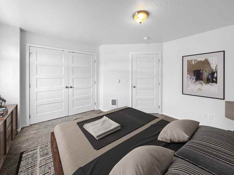 2233 South Ave W #202 - Photo 7 of 14
